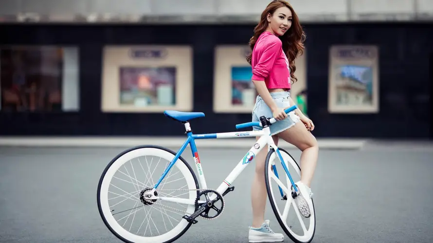 xe đạp thể thao nữ